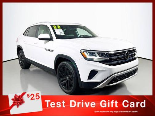 Oryx White Pearl 2022 Volkswagen Atlas Cross Sport 2.0T SE w/Technology 4MOTION