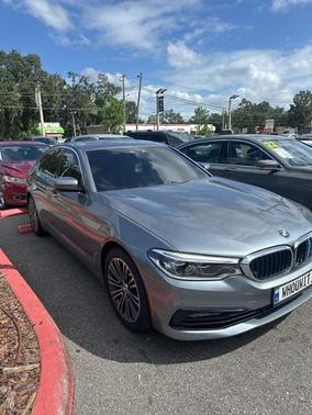 2018 BMW 530 530i