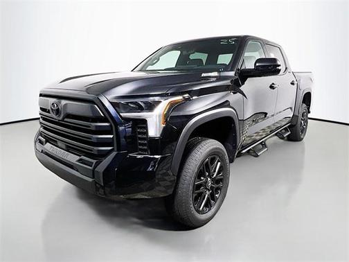 2025 Toyota Tundra Hybrid Platinum