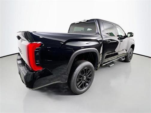 2025 Toyota Tundra Hybrid Platinum