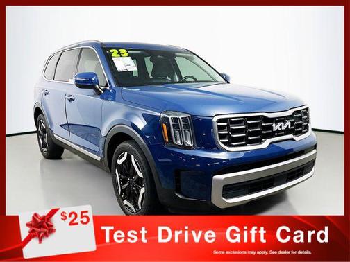 Midnight Lake Blue 2023 Kia Telluride S