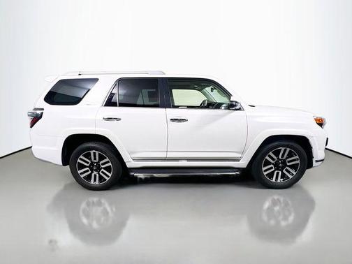 Blizzard Pearl 2022 Toyota 4Runner Limited