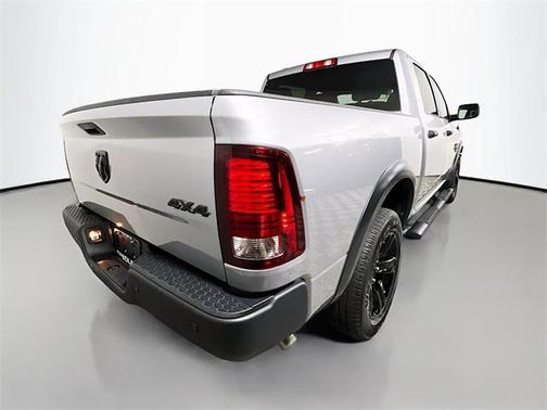 2023 RAM 1500 Classic Warlock Crew Cab 4x4 5'7' Box