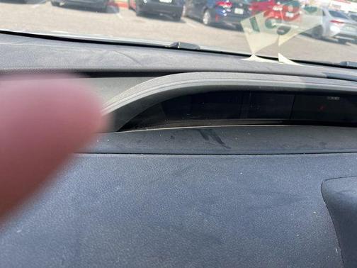 2020 Toyota Prius LE