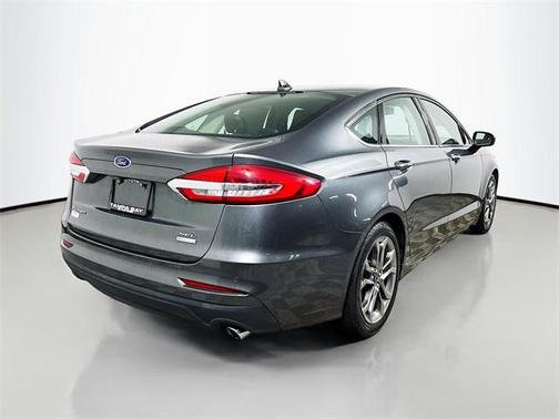 2020 Ford Fusion SEL