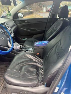 2017 Hyundai TUCSON Night