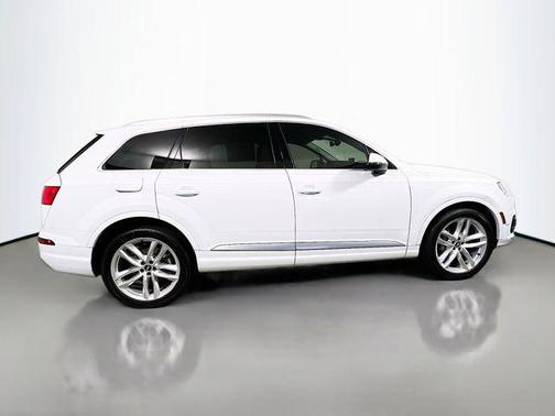 Carrara White 2018 Audi Q7 3.0T Prestige