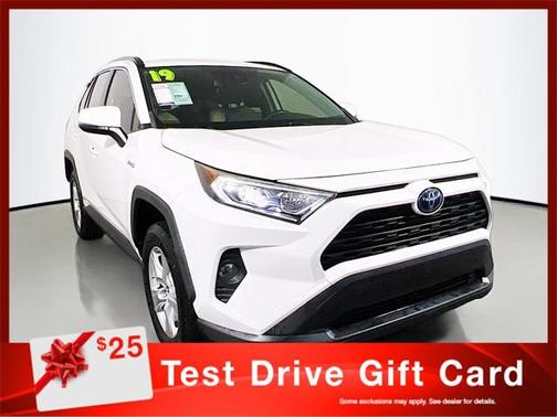 2019 Toyota RAV4 Hybrid XLE