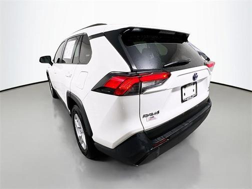 2019 Toyota RAV4 Hybrid XLE