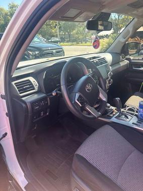 Super White 2020 Toyota 4Runner SR5