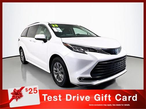 2023 Toyota Sienna XLE 7 Passenger