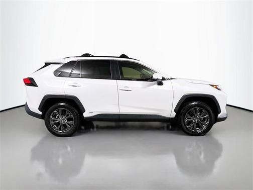 2023 Toyota RAV4 Hybrid XLE Premium
