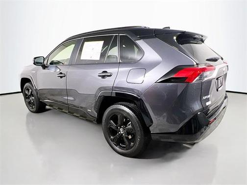 2019 Toyota RAV4 Hybrid SE