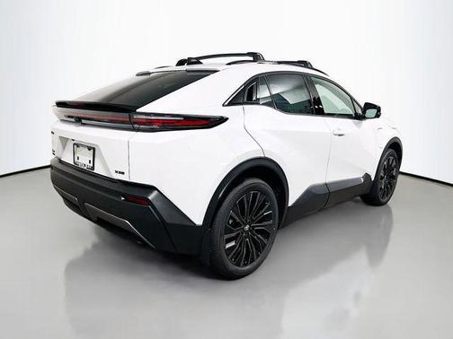 Wind Chill Prl 2026 Toyota C-HR XSE