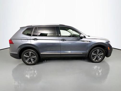 2024 Volkswagen Tiguan 2.0T Wolfsburg Edition