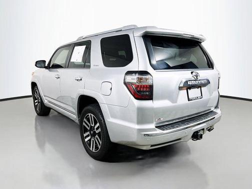 Classic Silver Metallic 2018 Toyota 4Runner Limited