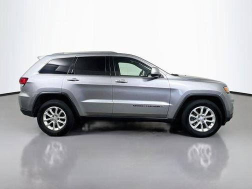 Billet Silver Metallic Clearcoat 2021 Jeep Grand Cherokee Laredo