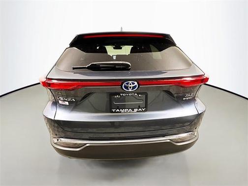 2021 Toyota Venza XLE