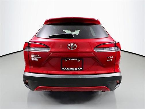 2024 Toyota Corolla Cross XLE