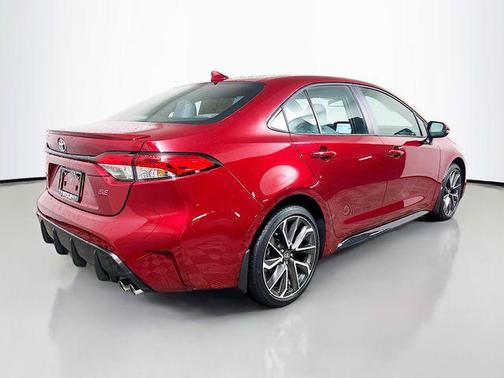 Ruby Flare Pearl 2025 Toyota Corolla SE