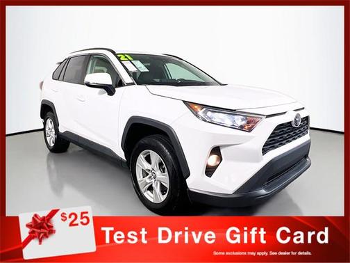 2021 Toyota RAV4 XLE
