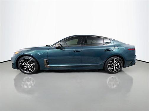 2022 Kia Stinger GT-Line