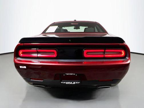 Octane Red Pearlcoat 2019 Dodge Challenger SXT