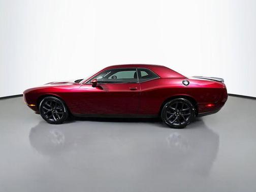 Octane Red Pearlcoat 2019 Dodge Challenger SXT