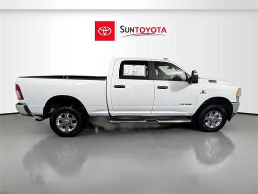 2023 RAM 2500 Big Horn Crew Cab 4x4 6'4' Box
