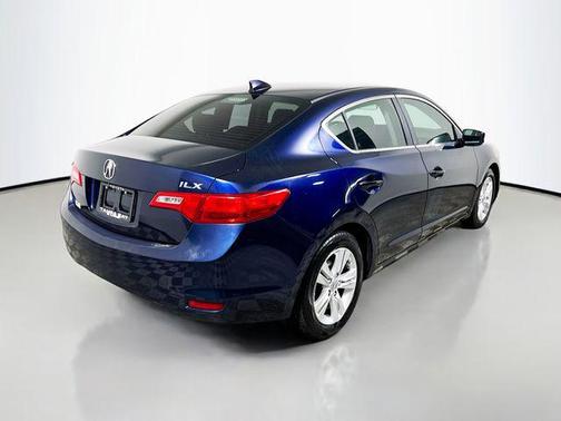 2013 Acura ILX 2.0L