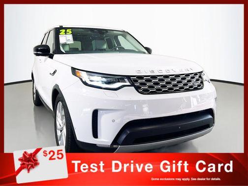 Fuji White 2025 Land Rover Discovery P300 S