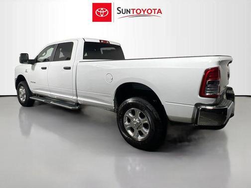 Bright White Clearcoat 2024 RAM 3500 Big Horn Crew Cab 4x4 8' Box