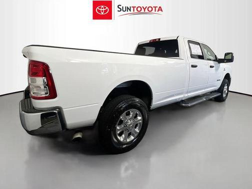 Bright White Clearcoat 2024 RAM 3500 Big Horn Crew Cab 4x4 8' Box