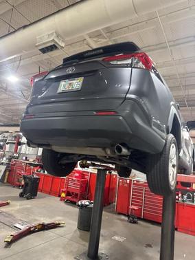 2019 Toyota RAV4 LE