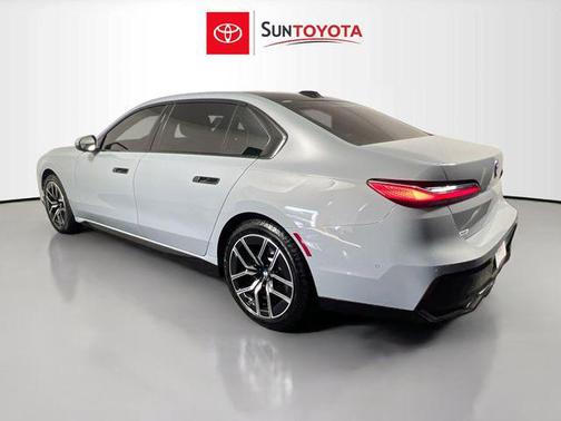 Gray Metallic 2024 BMW 740 740i
