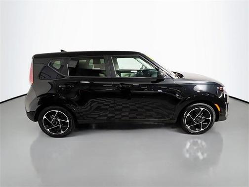 2023 Kia Soul EX