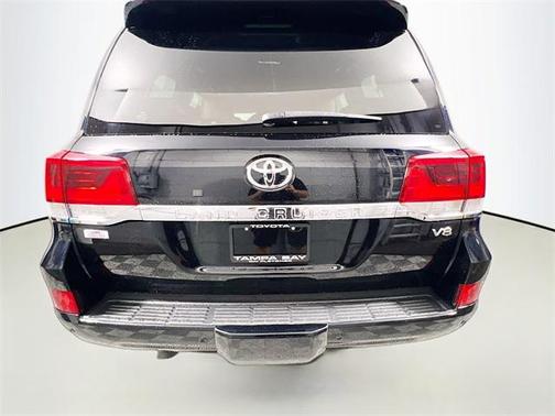 2021 Toyota Land Cruiser Base