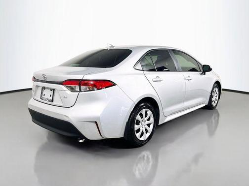 Classic Silver Metallic 2025 Toyota Corolla LE