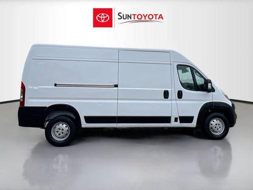 Bright White Clearcoat 2023 RAM ProMaster 2500 High Roof