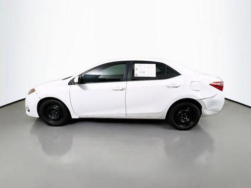 Super White 2017 Toyota Corolla LE
