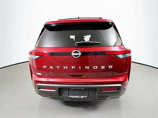 2024 Nissan Pathfinder SV FWD