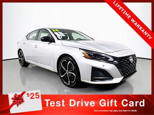 2024 Nissan Altima SR FWD