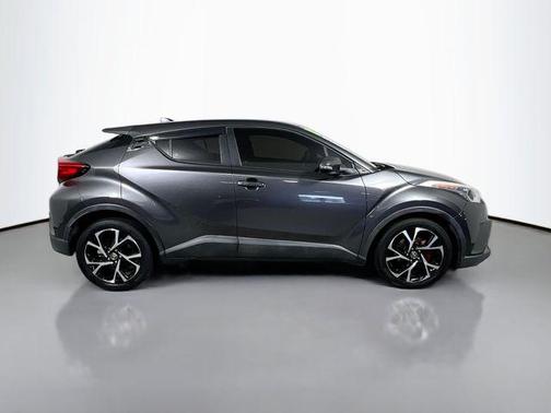 Magnetic Gray Metallic 2018 Toyota C-HR XLE