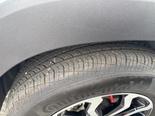 2025 Toyota Corolla Hybrid SE