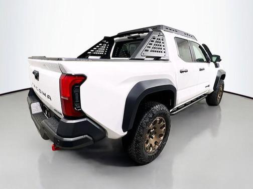 2025 Toyota Tacoma Hybrid Trailhunter