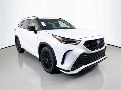 2026 Toyota Highlander XSE