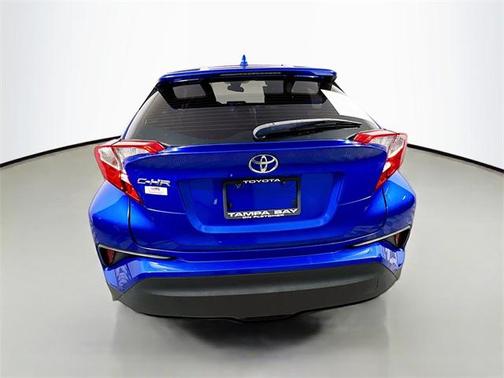 2020 Toyota C-HR XLE