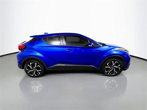 2020 Toyota C-HR XLE