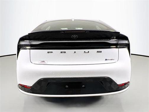 2025 Toyota Prius Plug-In Hybrid