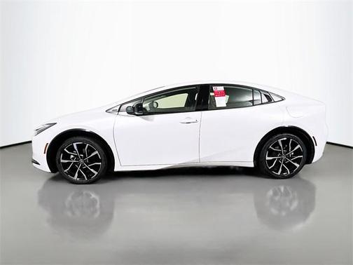 2025 Toyota Prius Plug-In Hybrid